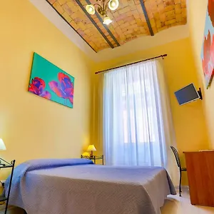 Gordon's Apartament
