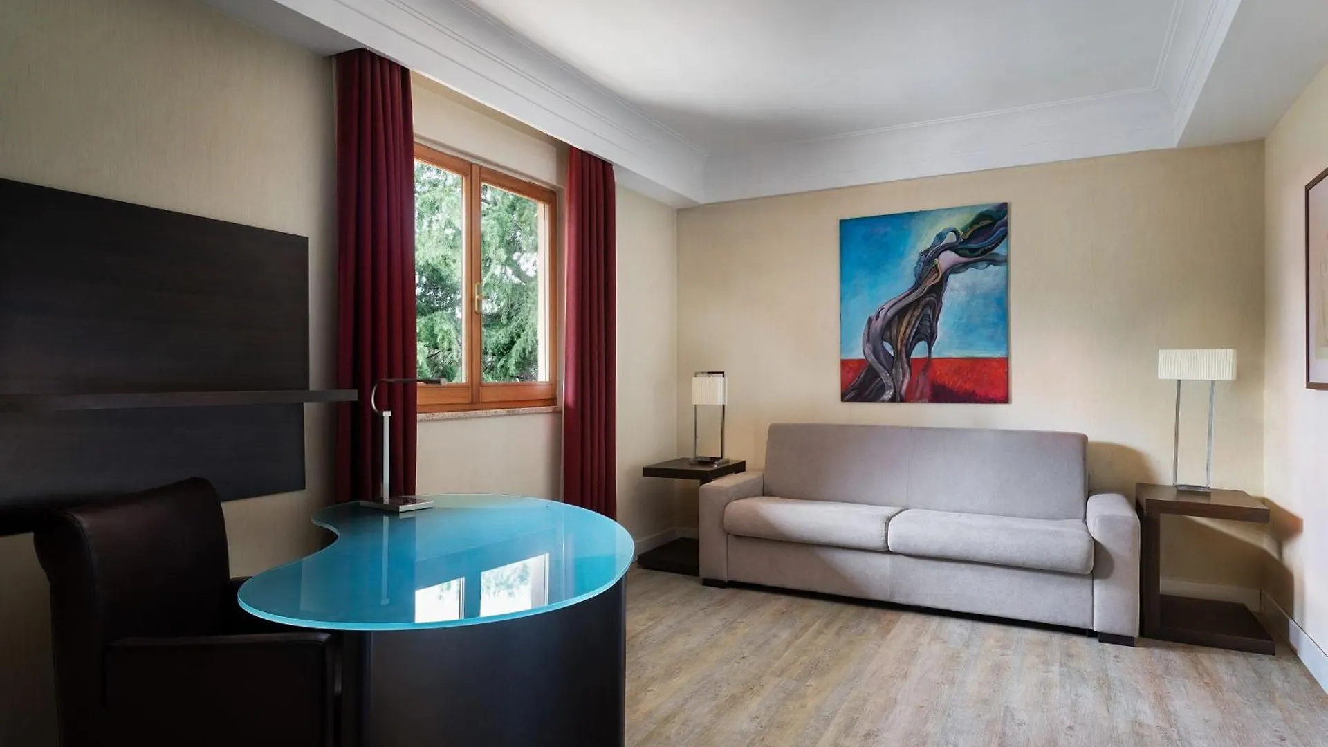**** Hotel Courtyard By Marriott Rome Central Park Italien