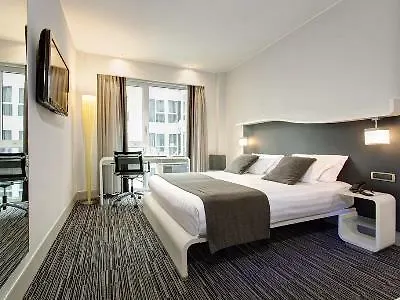 Courtyard By Marriott Rome Central Park 4*,